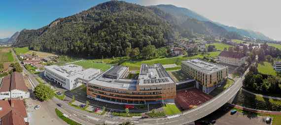 Gebäudekomplex der HBLFA Tirol
