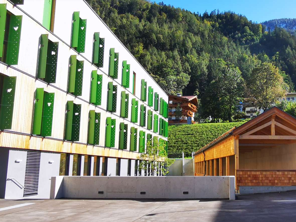 neues, freiwilliges Internat/Wohnheim mit 200 Betten der HBLFA Tirol in Rotholz - geführt von Sozialpädagoginnen