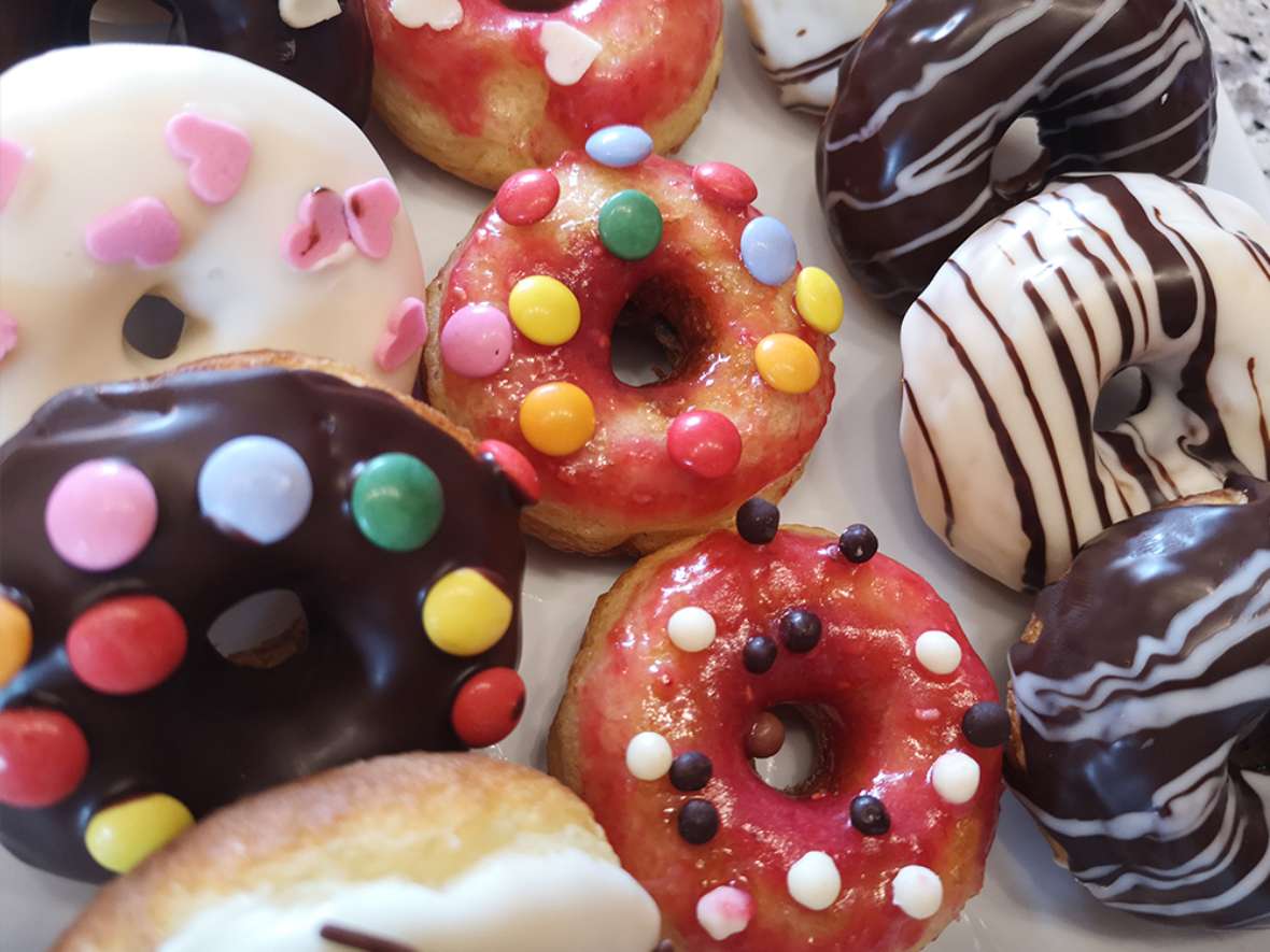 Donut Ernährung und Lebensmittelverarbeitung Kochen und Servieren an der HBLFA Tirol