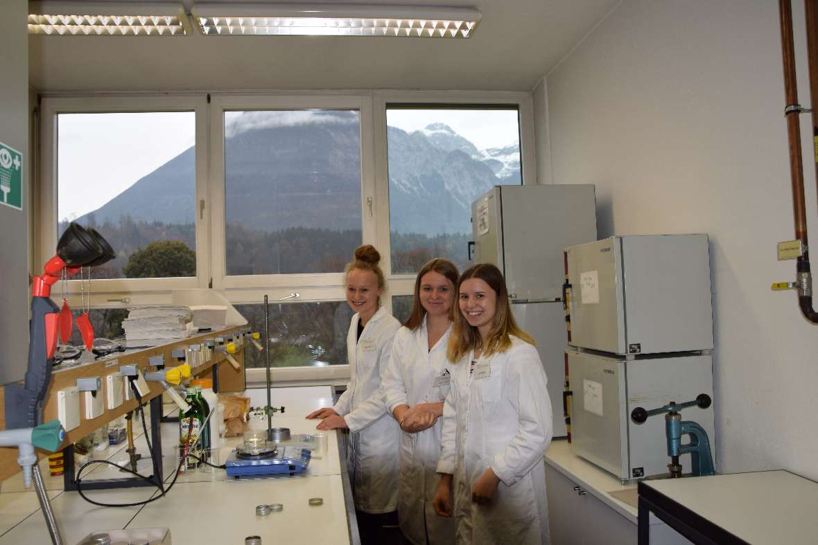 Einblick ins chemische Labor