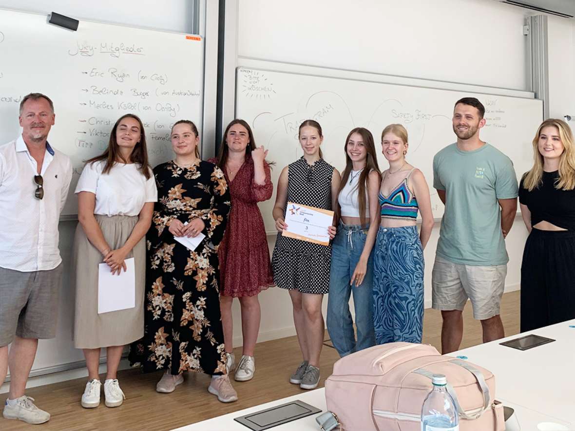 Teilnehmerinnen der HBLFA Tirol der Youth Entrepreneuership Summerweek Wien