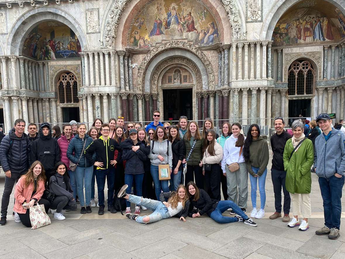Italienreise der 4LWE - Gruppenbild aus Venedig